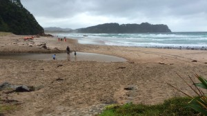Coromandel, Hot Sand Beach: Trotz oder gerade wegen dem Regen eine tolles Vergnügen