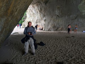 Coromandel, Cathedral Cove Bay: In der Kathedrale und bereit für´s Fotoshooting