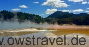 Neuseeland, Wai-O-Tapu: Spiegelungen