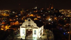 Guayaquil, Cerro Las Peñas: Die Kirche del Cerro Santa Ana thront über der Stadt