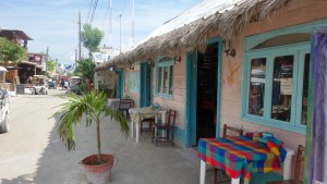 Mexico, Isla Holbox: Geschäftsstraße mit Karibikflair