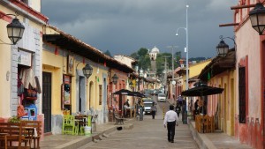 San Cristobal: Blick zurück zur Inglesia de Guadalupe